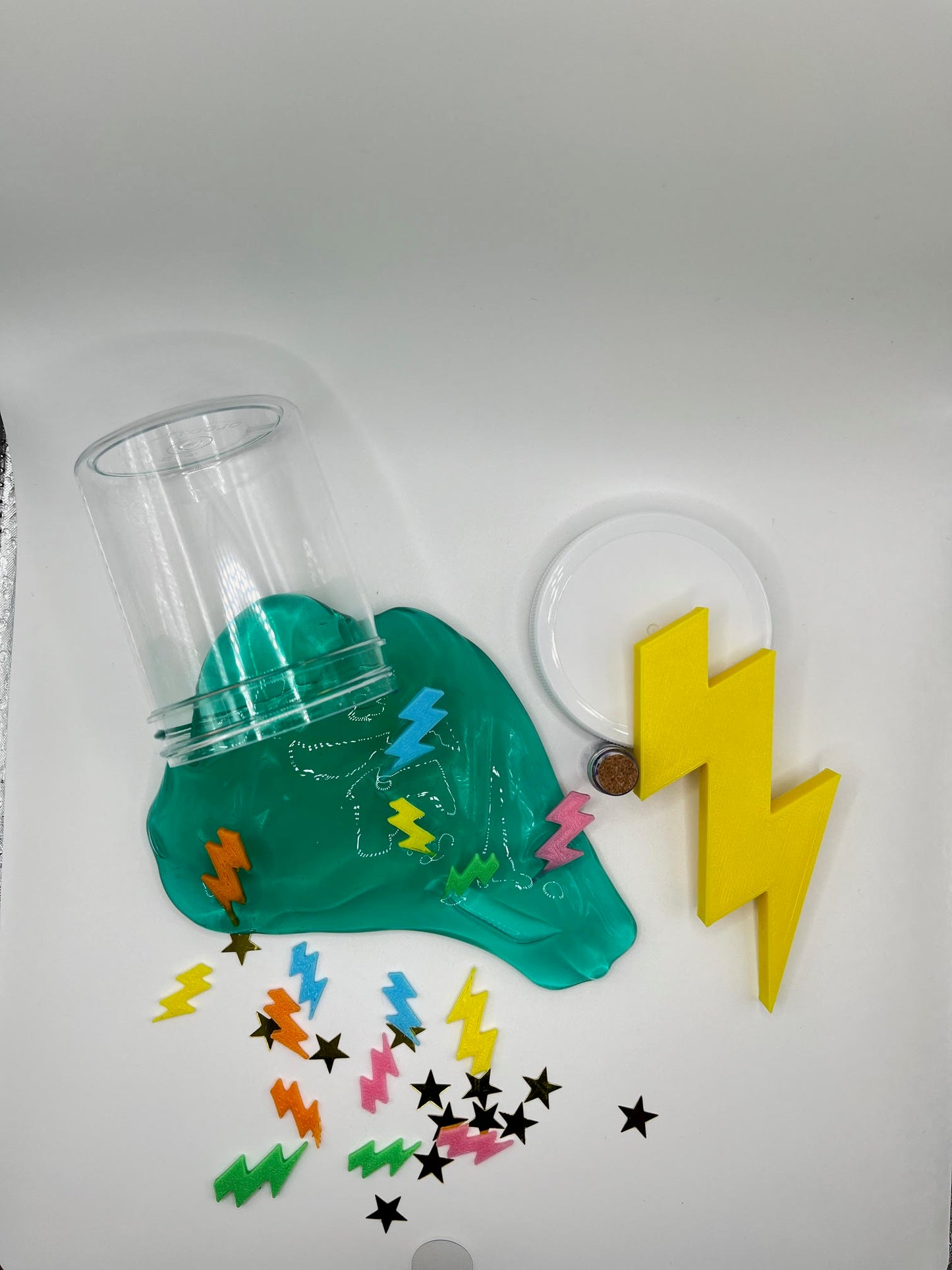 Amazeum "Zing" Slime Kits by Slimely and Sanderly